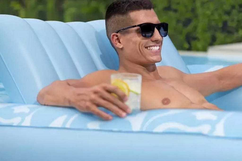 Надувно шезлонг 214х155см, до 100 кг Bestway Sun-Kissed Tanning Lounge, с подушкой, подстаканник 43838