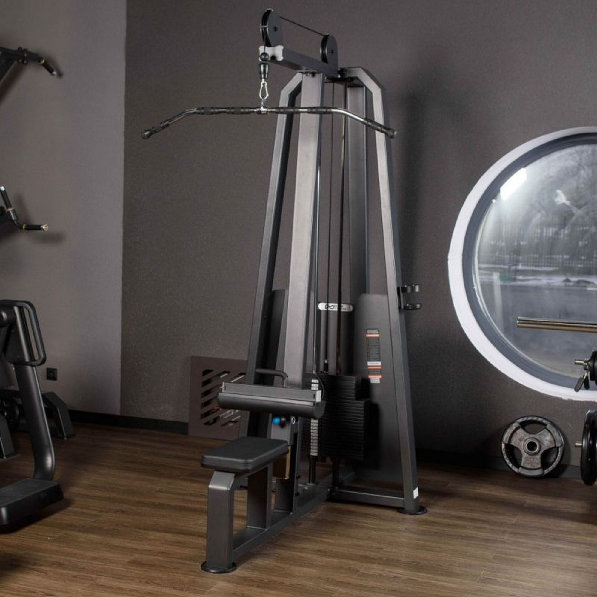 Вертикальный блок «Тяга сверху» DHZ U3012C, стек 109 кг | Premium Fitness
