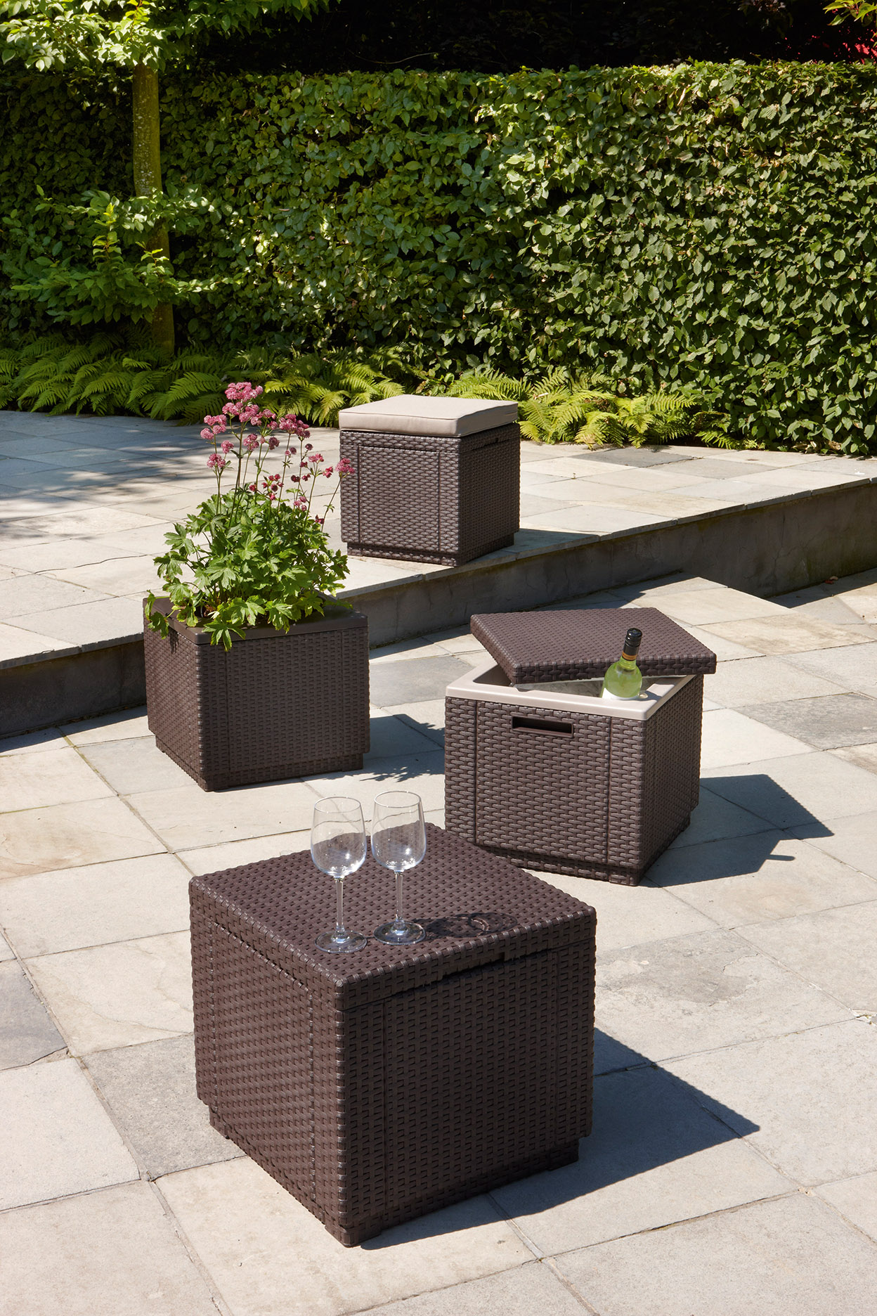 Пуф-куб с подушкой Cube with cushion