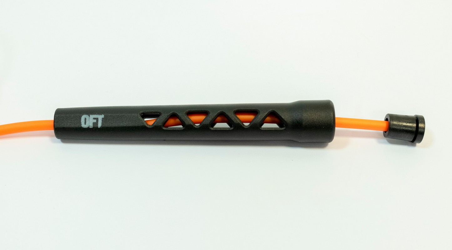 Скакалка тренировочная Original Fit.Tools JR-54-BK