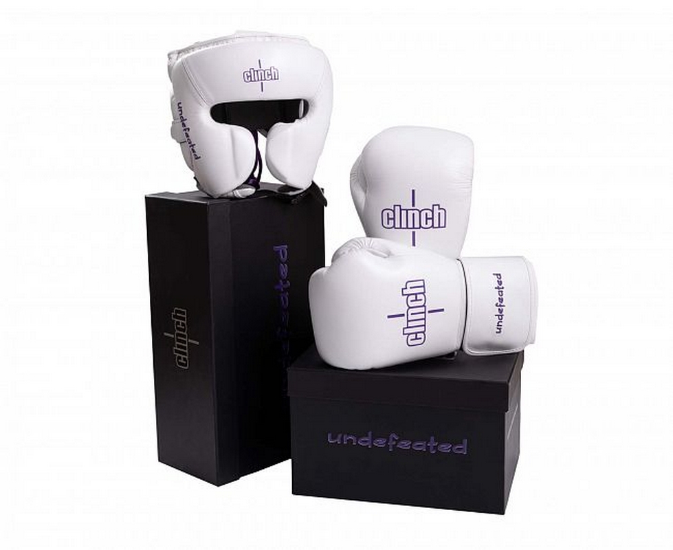 Шлем боксерский Clinch Undefeated C162 белый