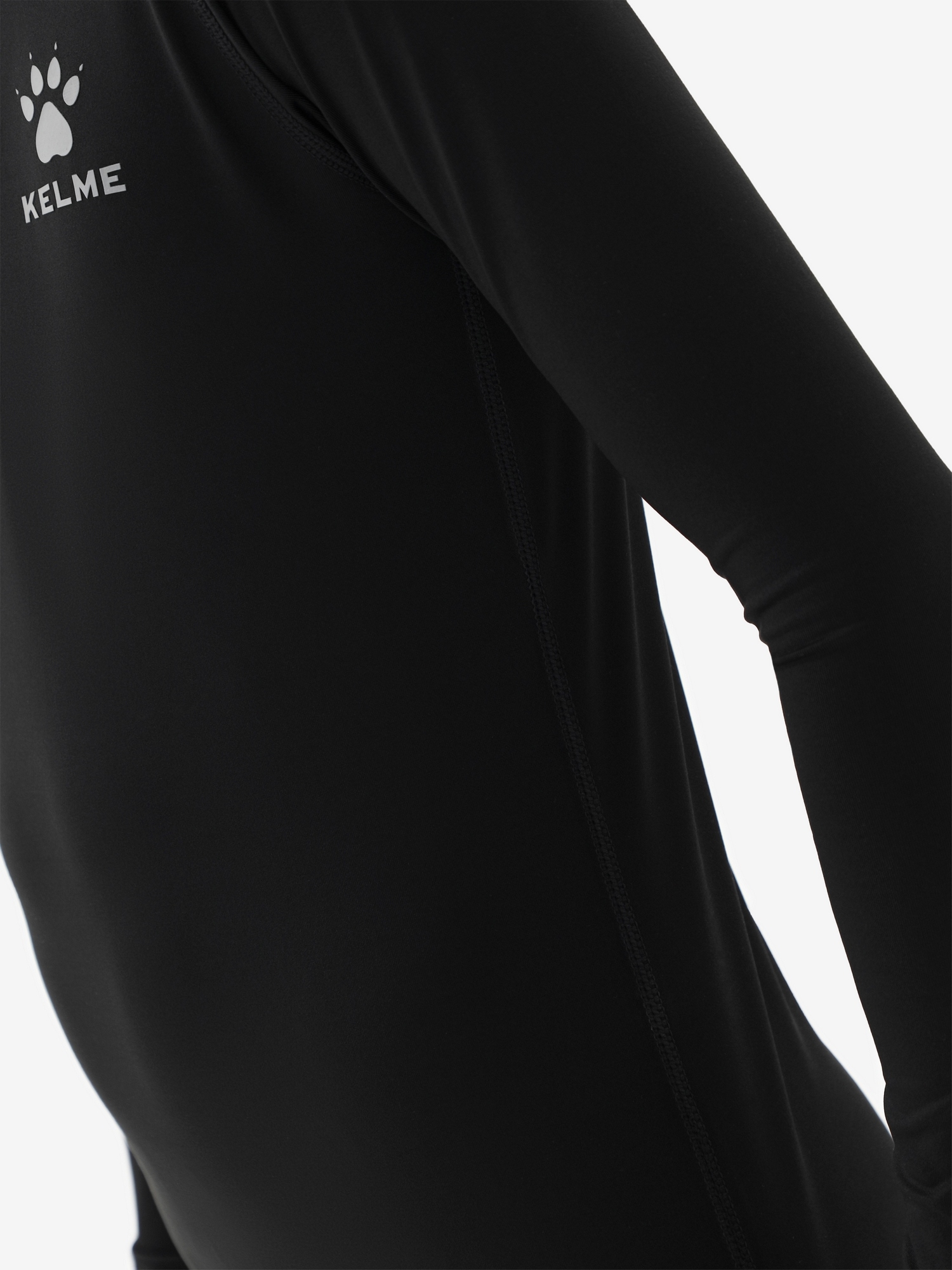 Детское термобелье (верх) Kelme Tech Fit Long Sleeve (Thin) Kids 3893113-000 Black