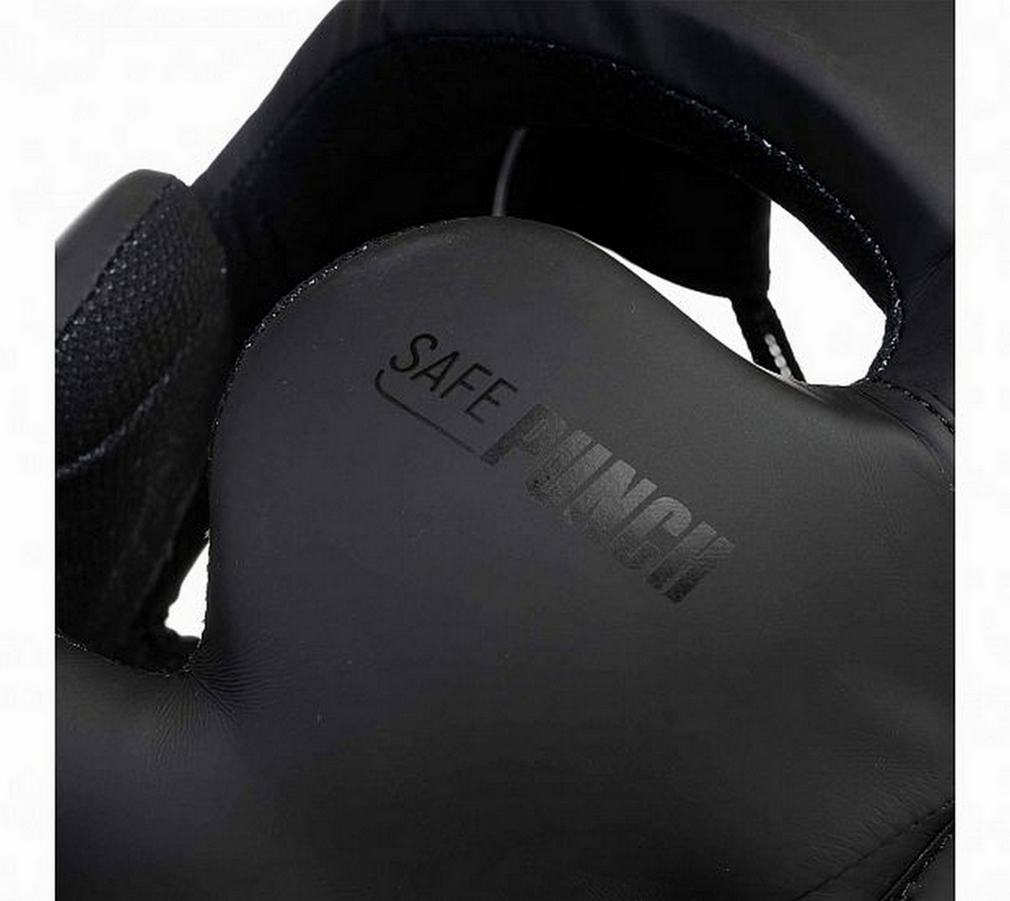 Шлем боксерский Clinch Mist Full Face C144 черный