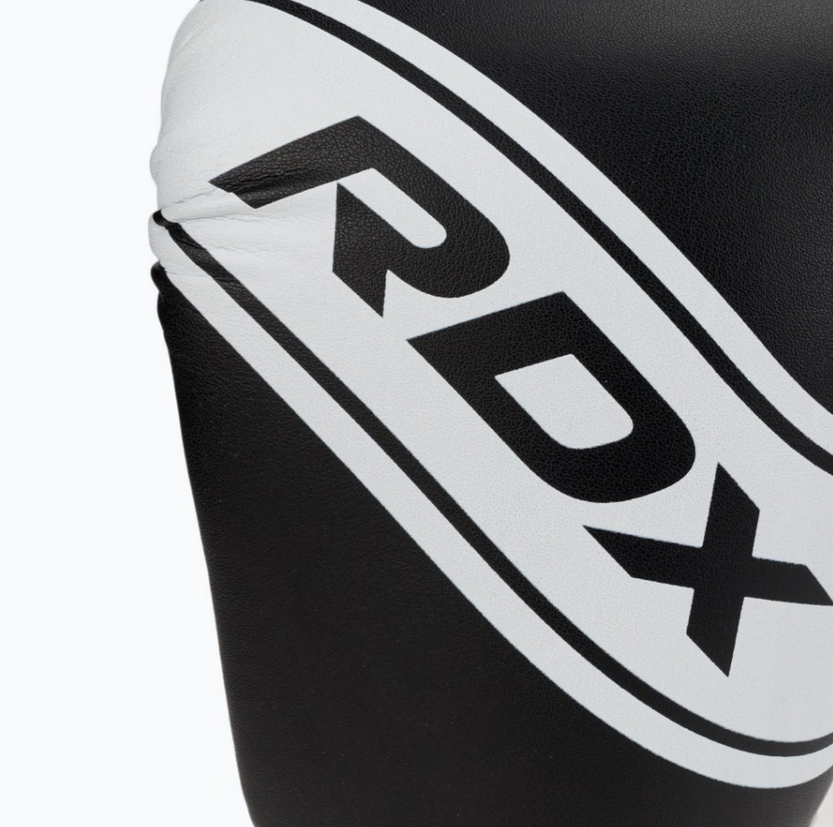 Перчатки детские RDX 4B JBG-4B-4oz черный\белый