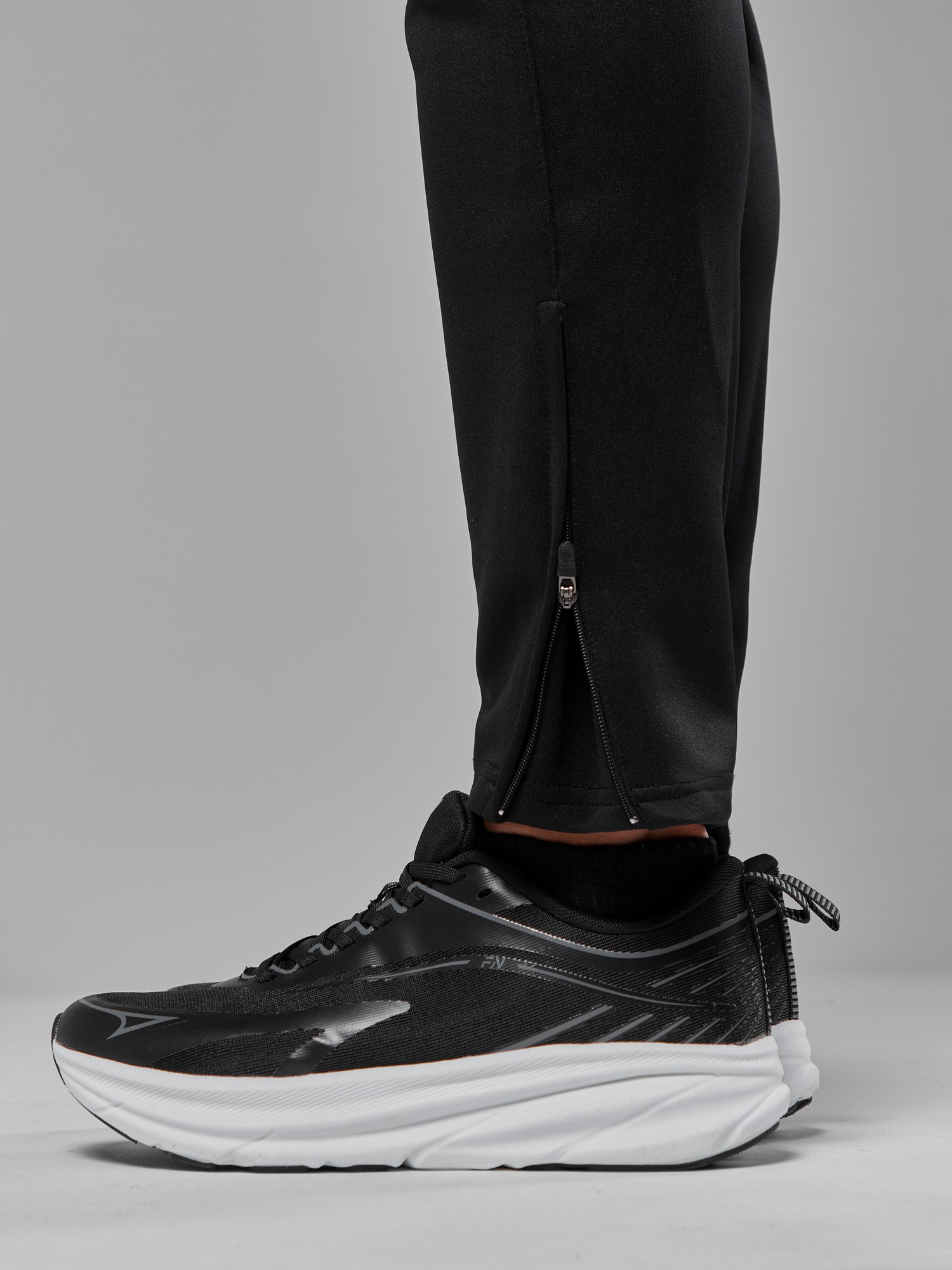 Спортивный костюм FN Dynamic FN4251001-000 Black\Grey