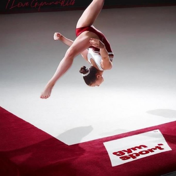 Ковер для эстетической гимнастики GymSport PROF PREMIUM RED 14Х14