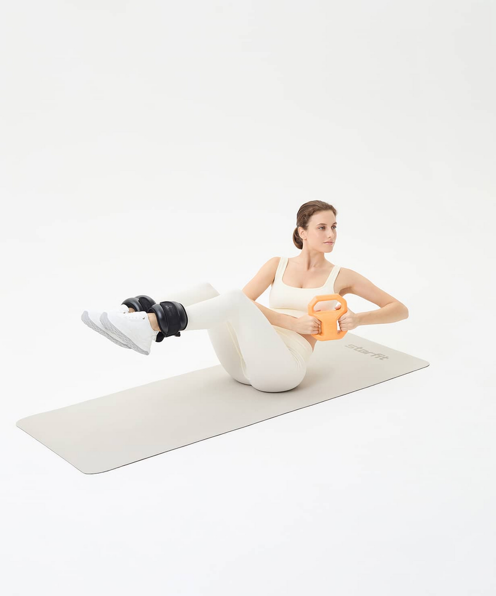 Утяжелители 2кг Star Fit WT-701 черный