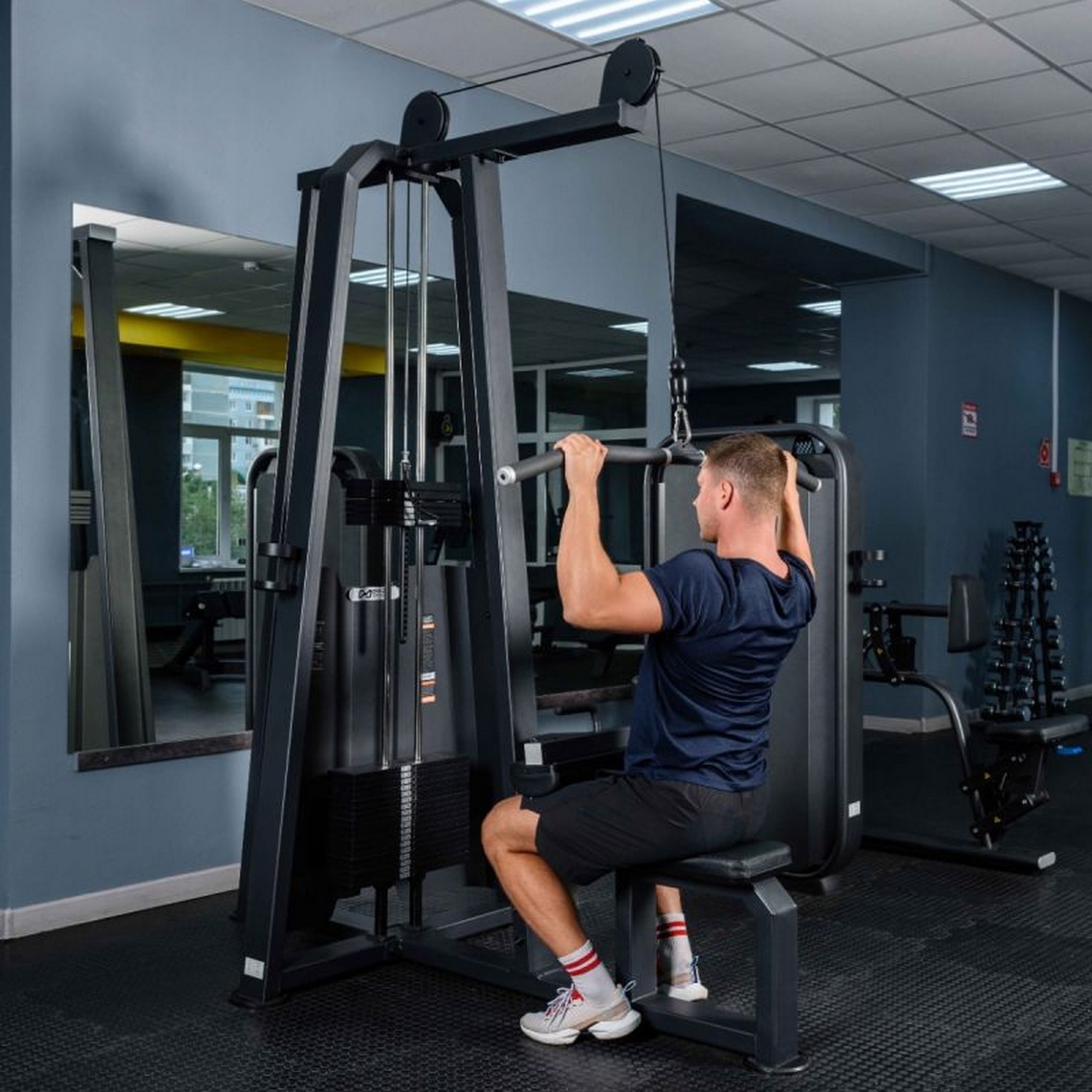 Вертикальный блок «Тяга сверху» DHZ U3012C, стек 109 кг | Premium Fitness