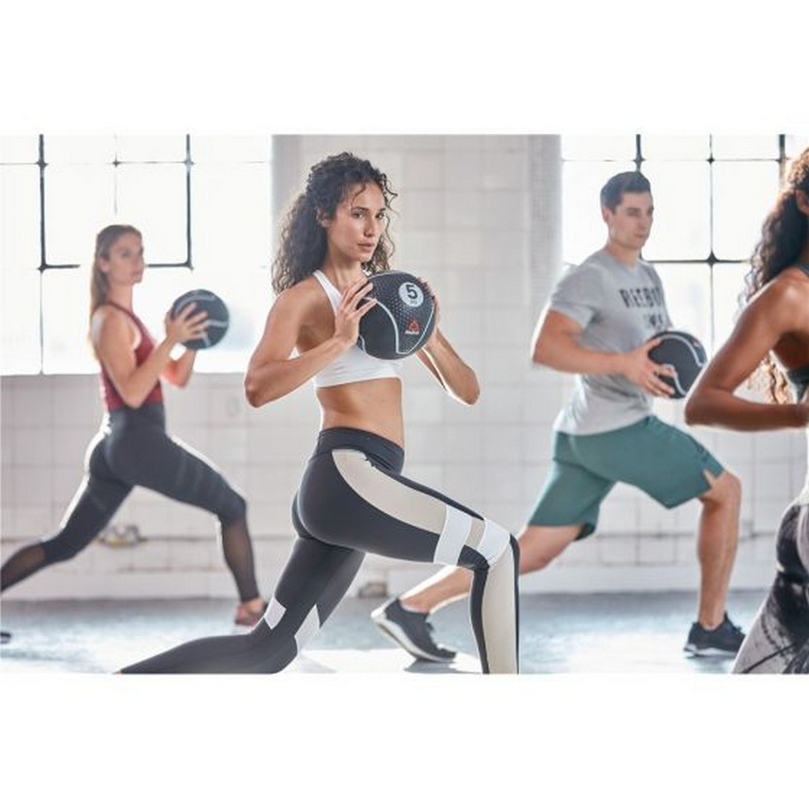 Медицинский мяч 12кг Reebok Medicine Ball RSB-10184 черный\красный