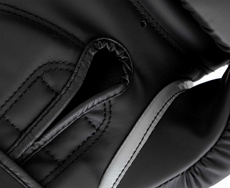Перчатки боксерские Clinch Mist 2.0 C183 черный