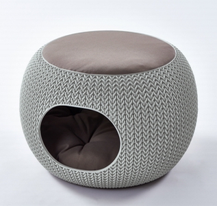 Лежанка для питомцев уютная Cozy Home Pet