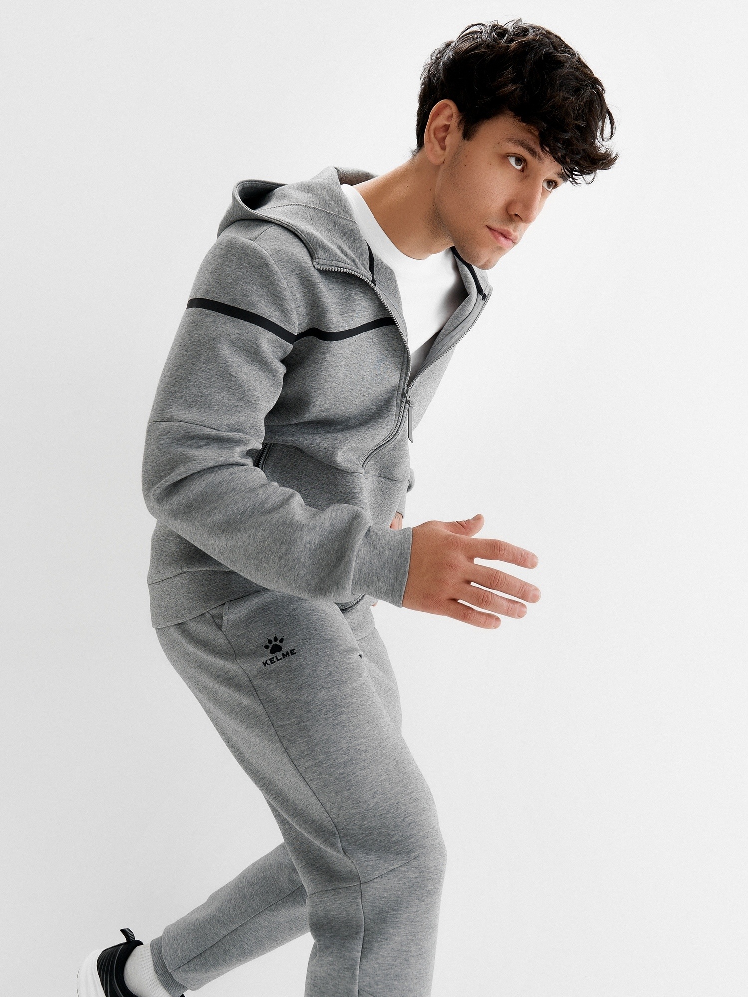 Брюки Kelme Knitted Leg Trousers 7361CK1078-222 Grey