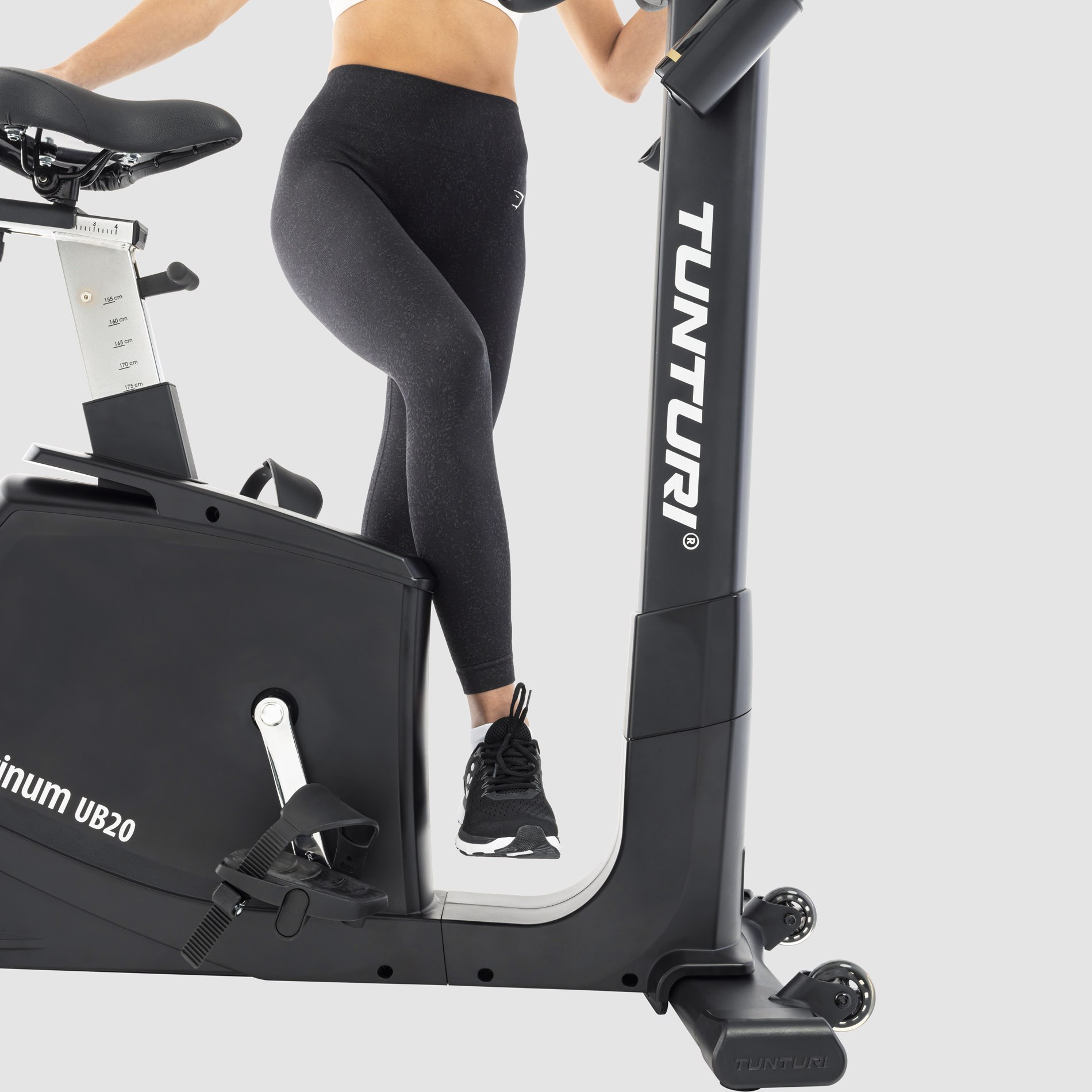 Велотренажер Tunturi Platinum E20 22PTUB2000