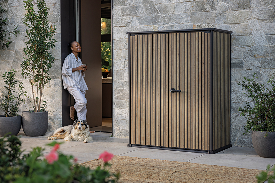 Шкаф Вертикальный (Vertical Shed) 1400 L коричневый венецианский
