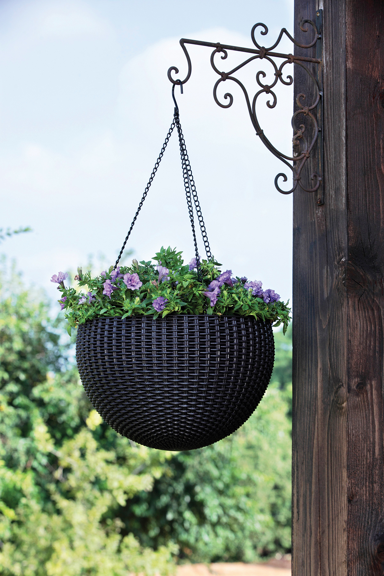 Кашпо подвесное, коричневое Keter Rattan Hanging