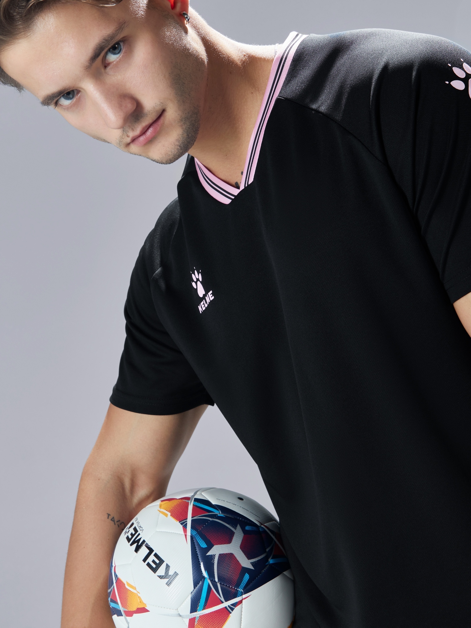Футбольная форма Kelme Football Uniform Set 8451ZB1246-000 Black