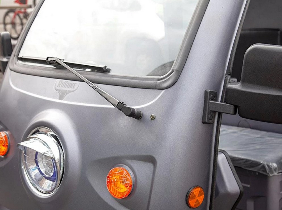 Грузовой электротрицикл RuTrike КАРГО 1500 60V1000W 022100