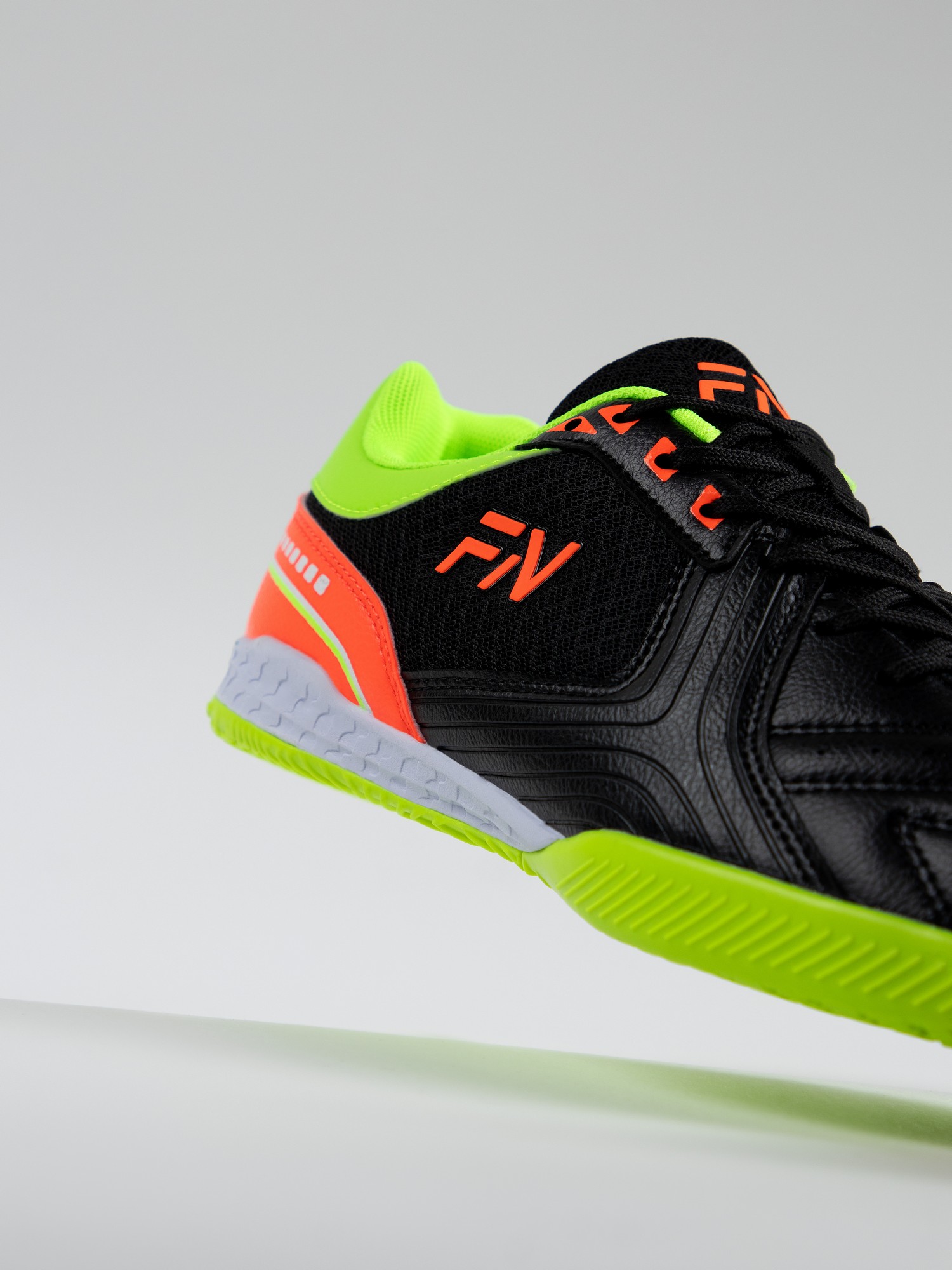 Футзалки FN Star (IN) FN5061004-009 Black\Light Green