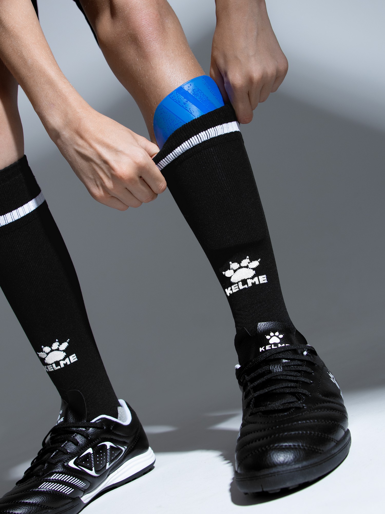 Детские гетры Kelme Children's Football Socks 8101WZ3001-003 Black