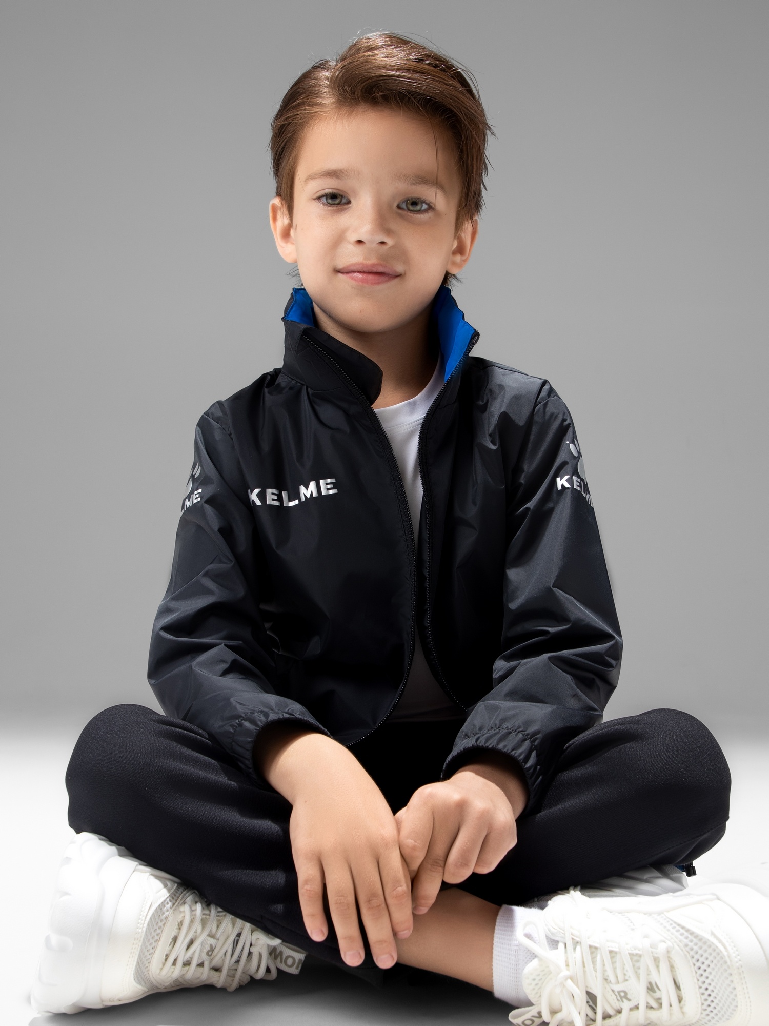 Детская ветровка Kelme Children's Raincoat 3803241-000 Black