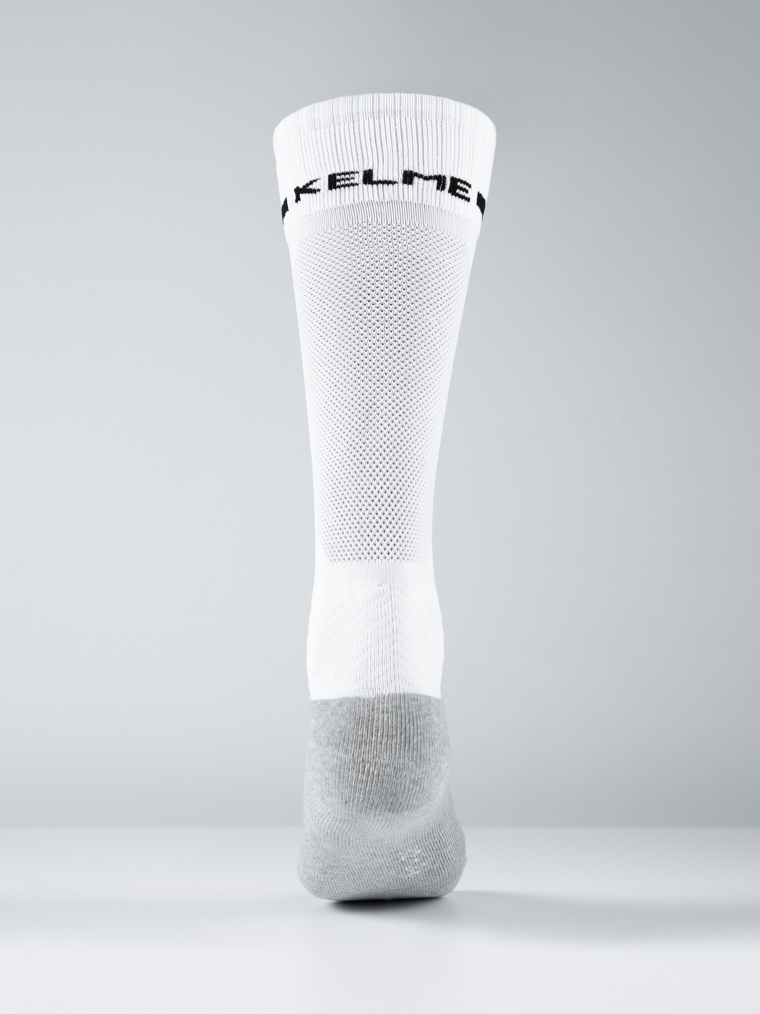 Детские гетры Kelme Children's Football Socks 8101WZ3001-103 White