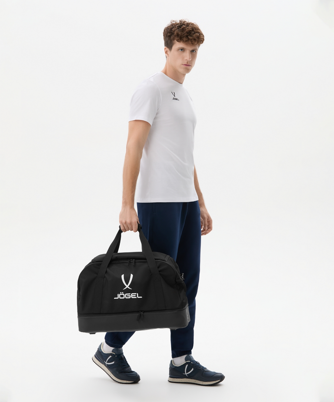 Сумка спортивная с двойным дном Jogel Division Double Bottom Bag, черный