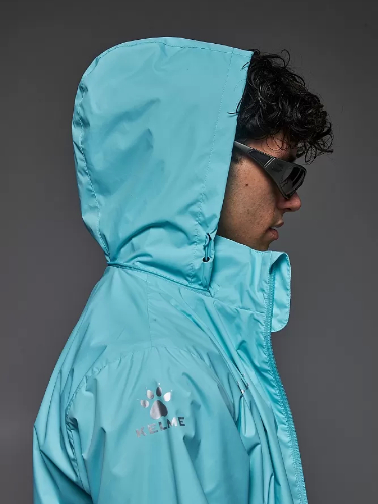 Ветровка Kelme Raincoat 3801241-405 Light Blue