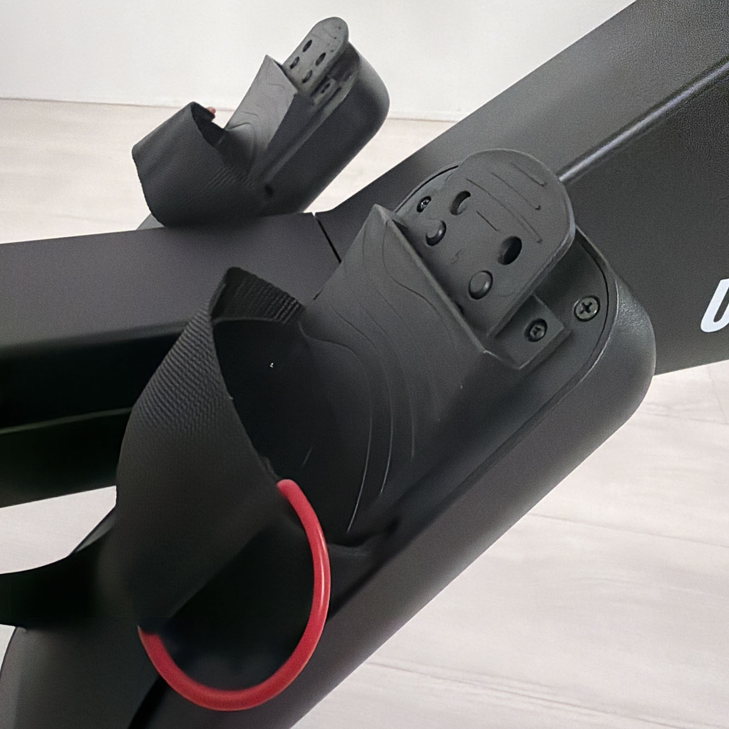 Гребной тренажер UnixFit Air Magnetic Rower-1100 PRO (10.1 TFT) RM1100PROTFT10
