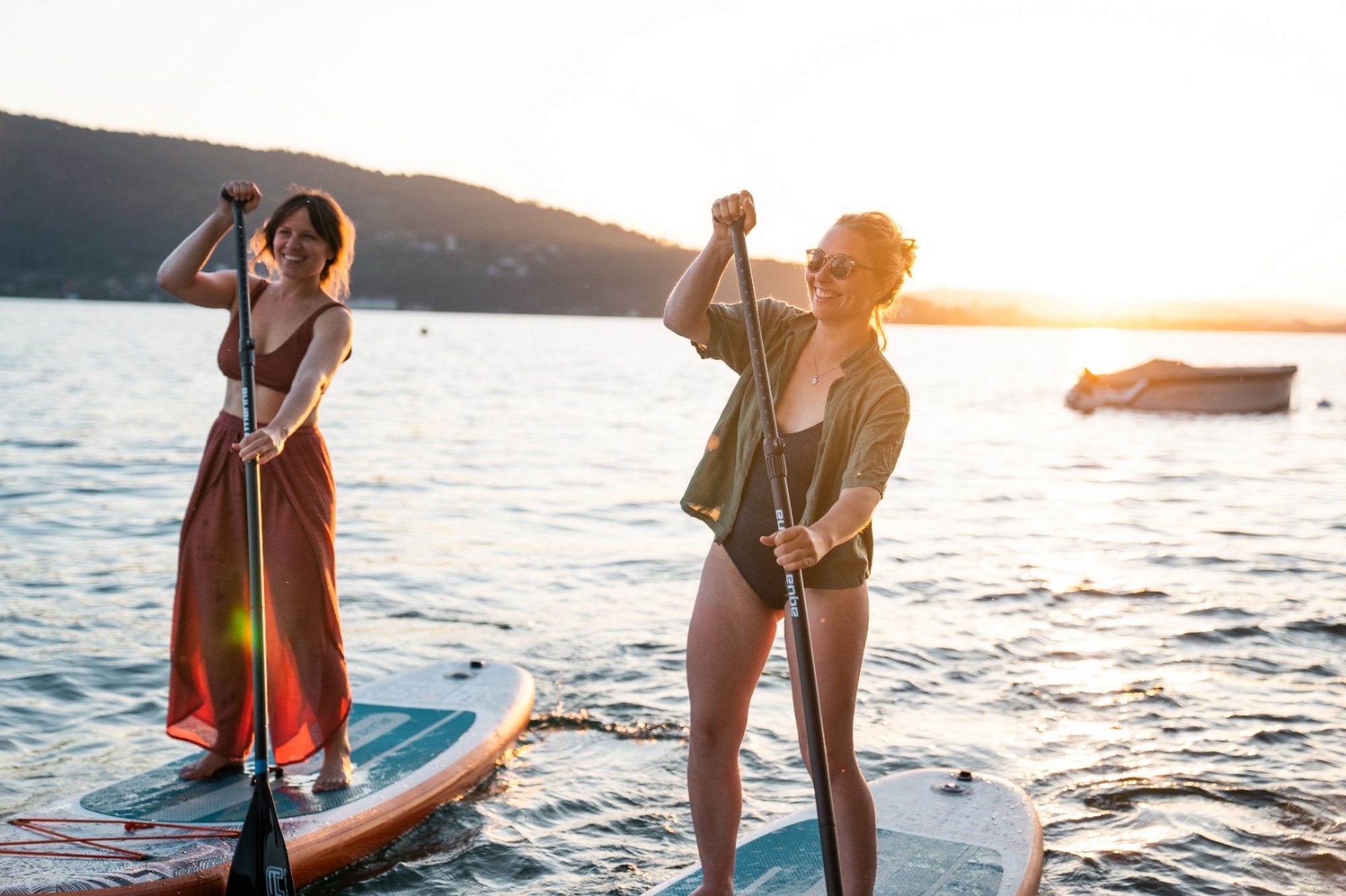 SUP-доска 310х79х12см, насос, алюм. весло, лиш, киль, сумка, до 110 кг Aqua Marina All-Round iSUP Tropic 10'2 PA-25T310