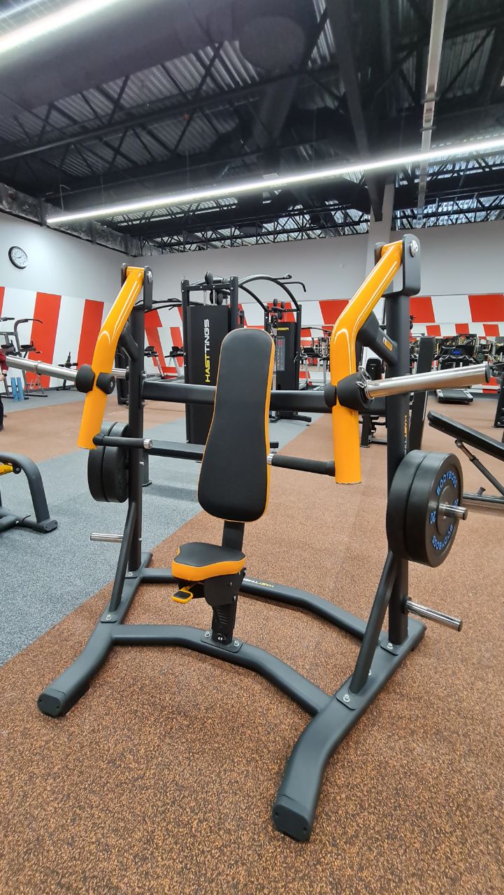 Жим под наклоном от груди с независимыми рычагами Hasttings Digger HD002-2 | Premium Fitness