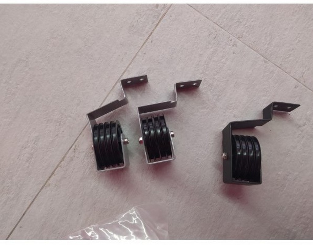 Нижний поддерживающий ролик Vasa Rewind bracket Lower (правый\левый) 108201