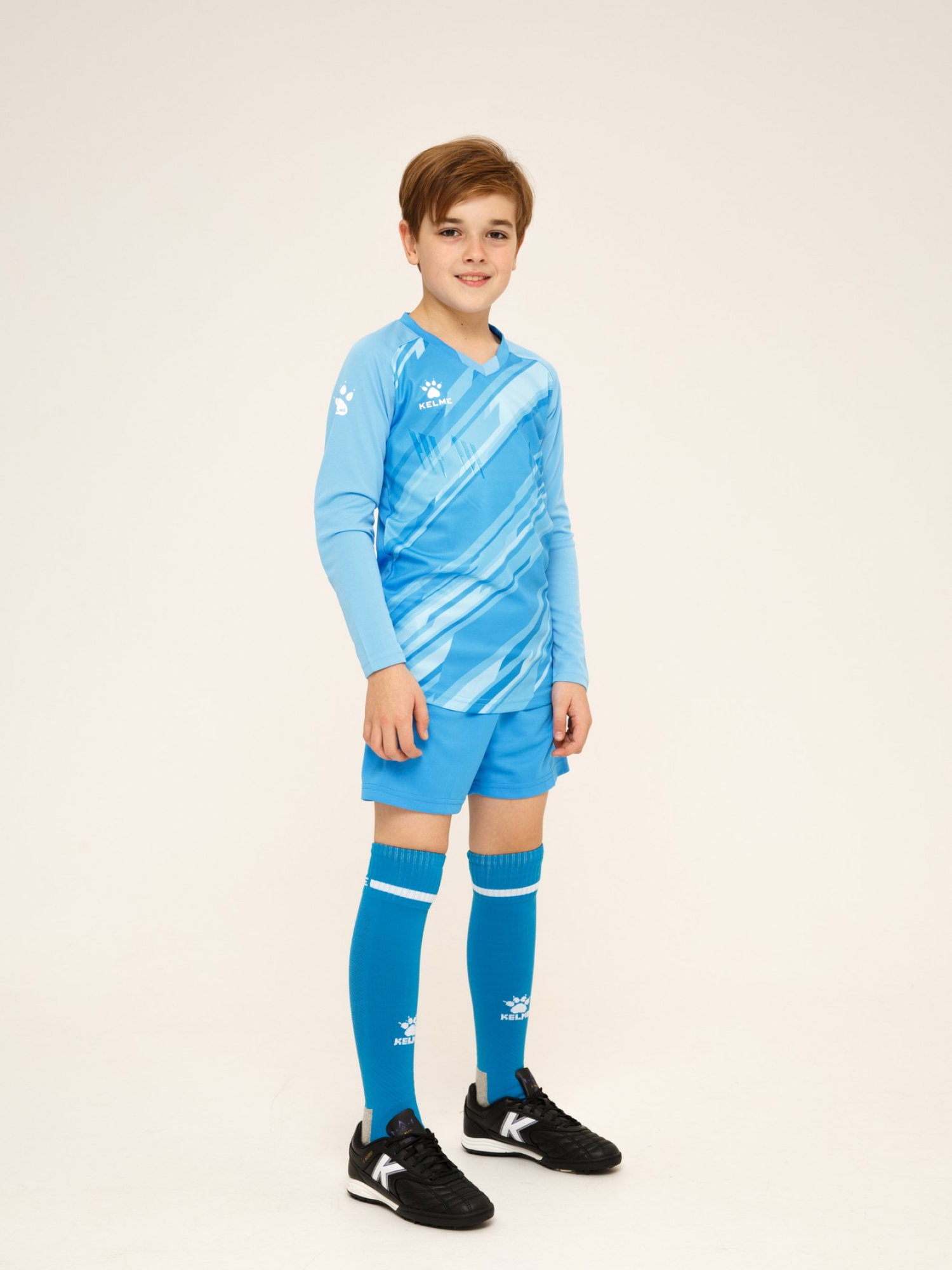 Детский комплект (лонгслив, шорты) Kelme Long Sleeve Goalkeeper Suit 7361ZB3256-404 Light Blue