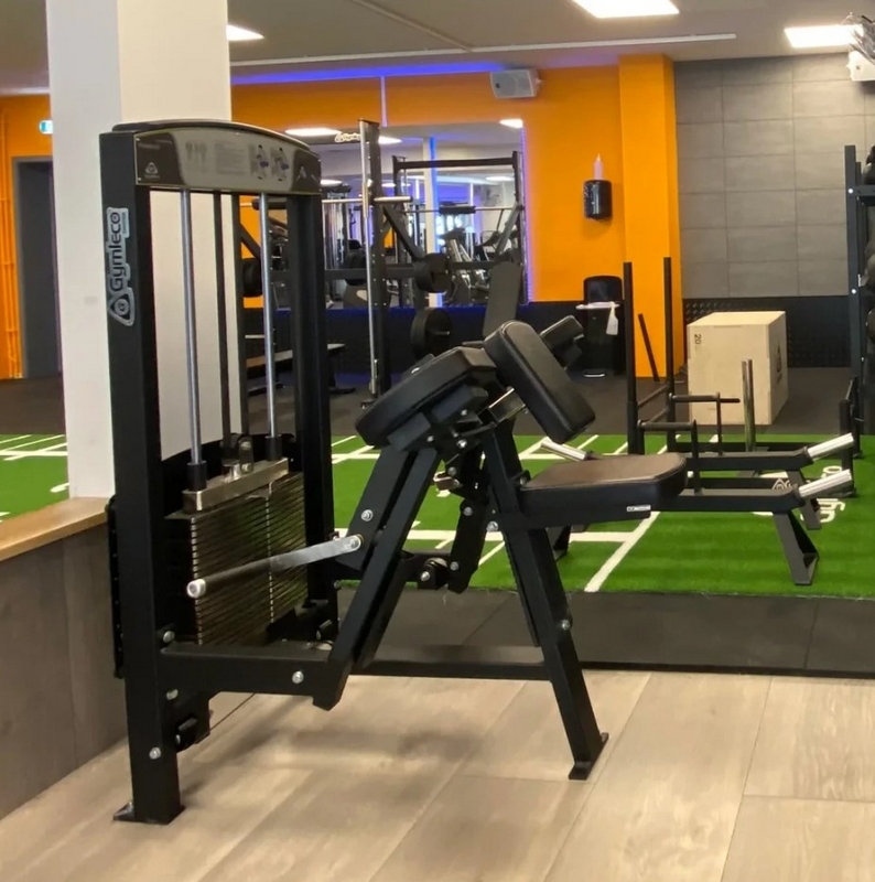Gymleco 350 Бицепс сидя