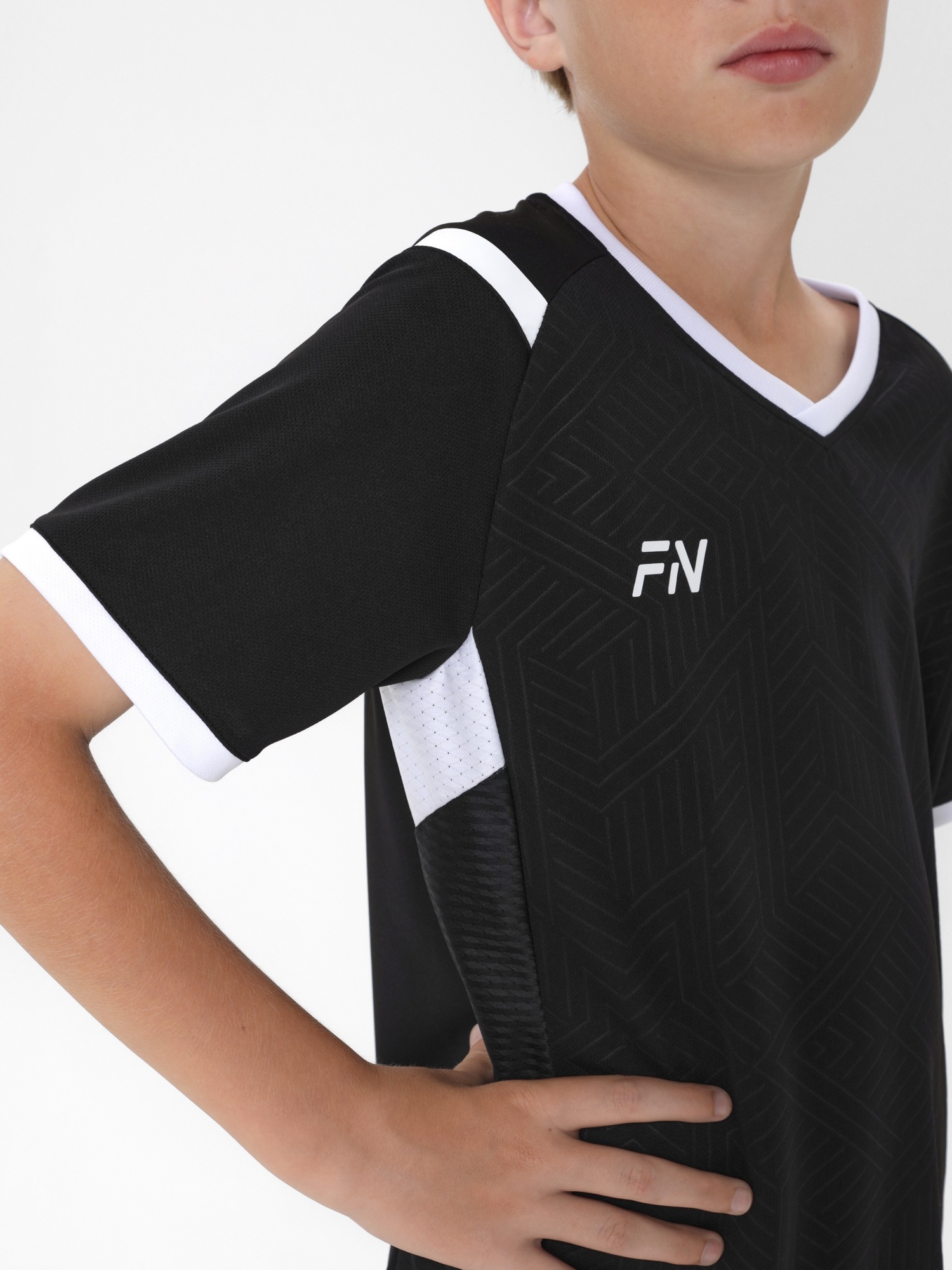 Детская футбольная форма FN Spirit Kid KFN4261018-000 Black\White