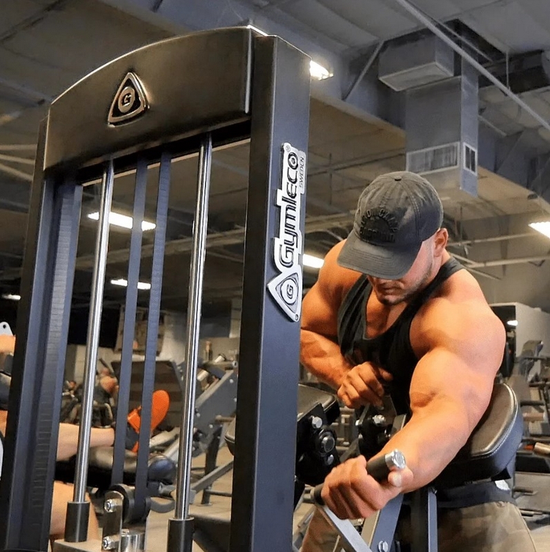 Gymleco 350 Бицепс сидя