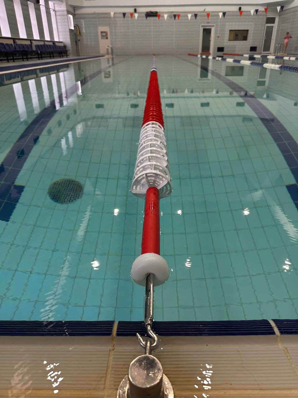 Разделительная дорожка для бассейна d 125 мм цена за М.П. Aquamania