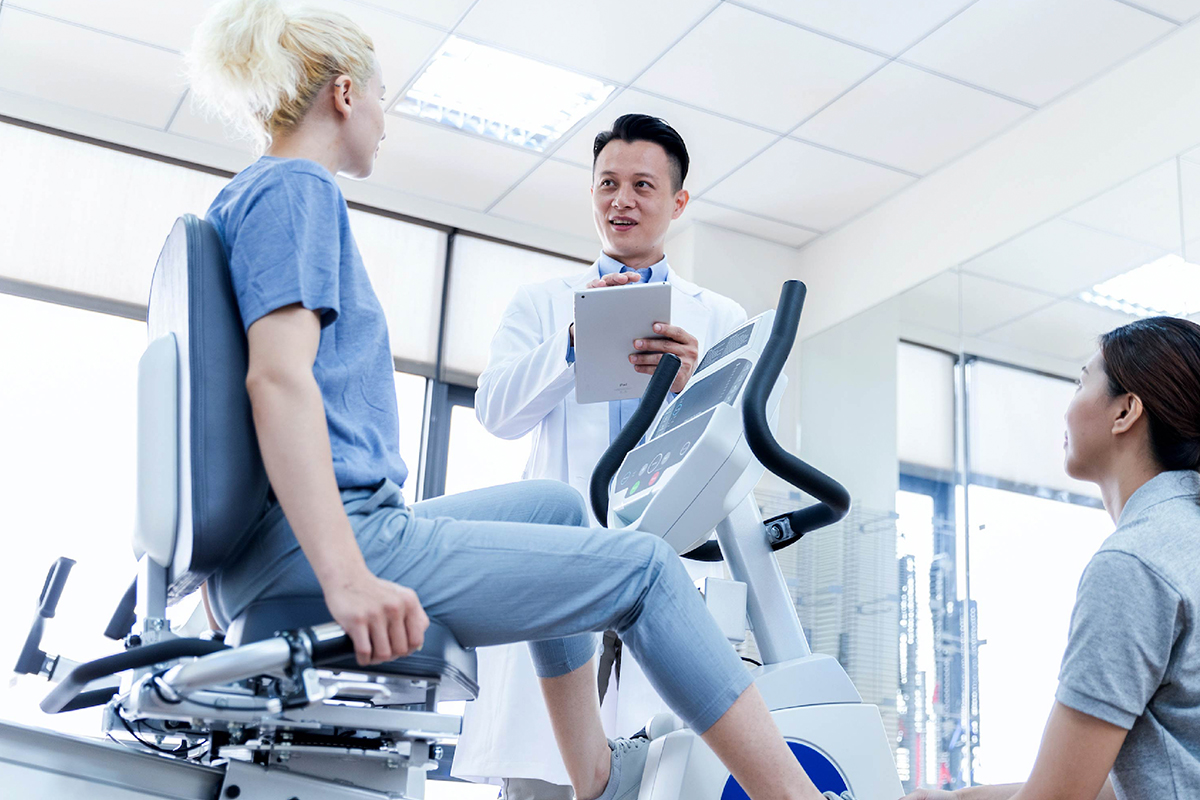 Реабилитационный горизонтальный велоэргометр DYACO Medical 7.0R