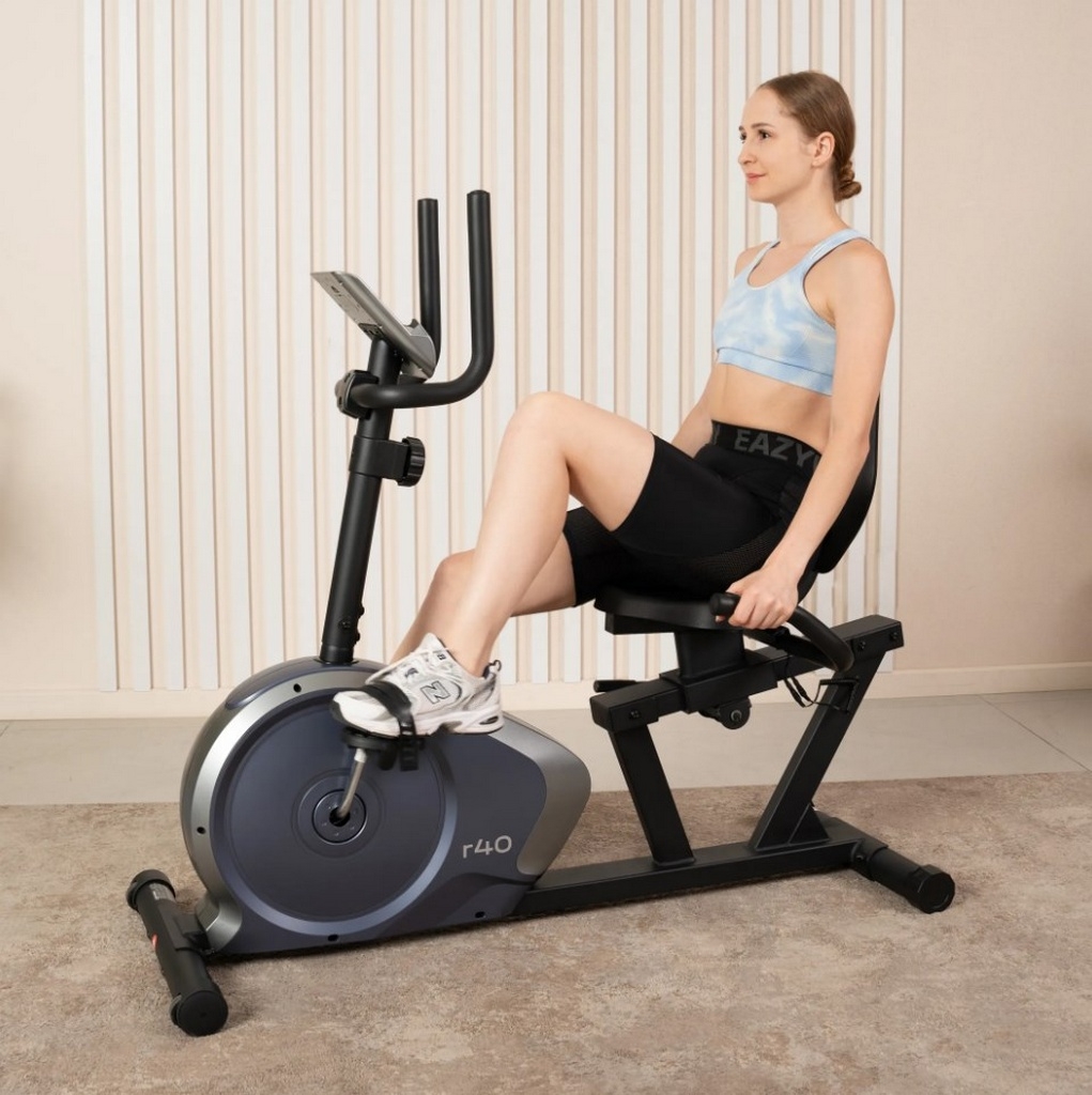 Велотренажер домашний Carbon Fitness R40