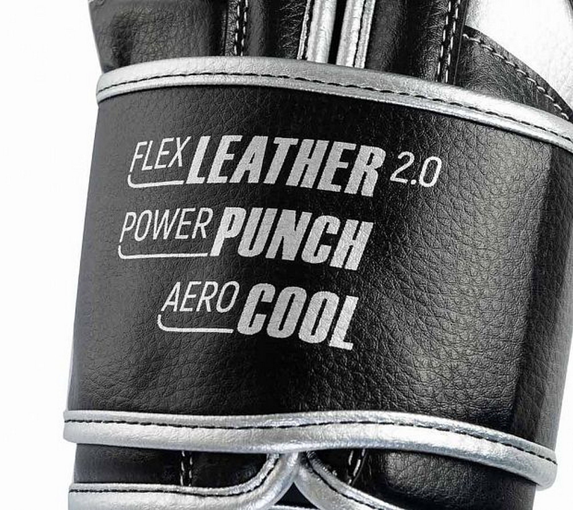 Перчатки боксерские Clinch Punch 2.0 C141 черно-серебристый