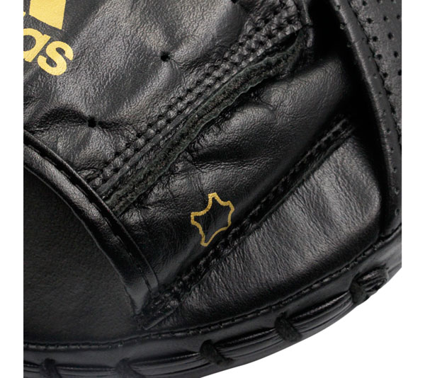 Лапы Speed Disk Punching Mitt Leather черно-золотые Adidas adiSDP01