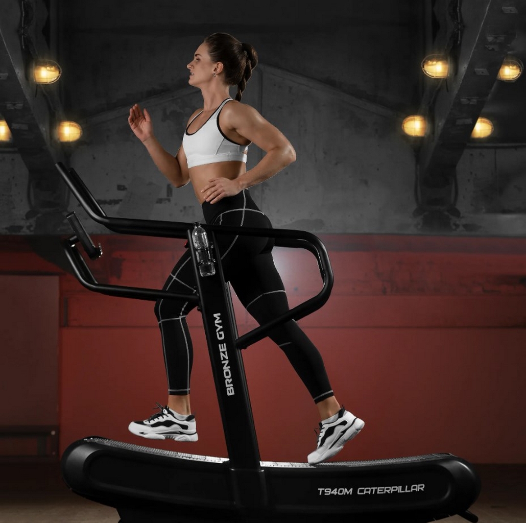 Беговая дорожка профессиональная инерционная механическая Bronze Gym T940M CATERPILLAR T940M_NEW