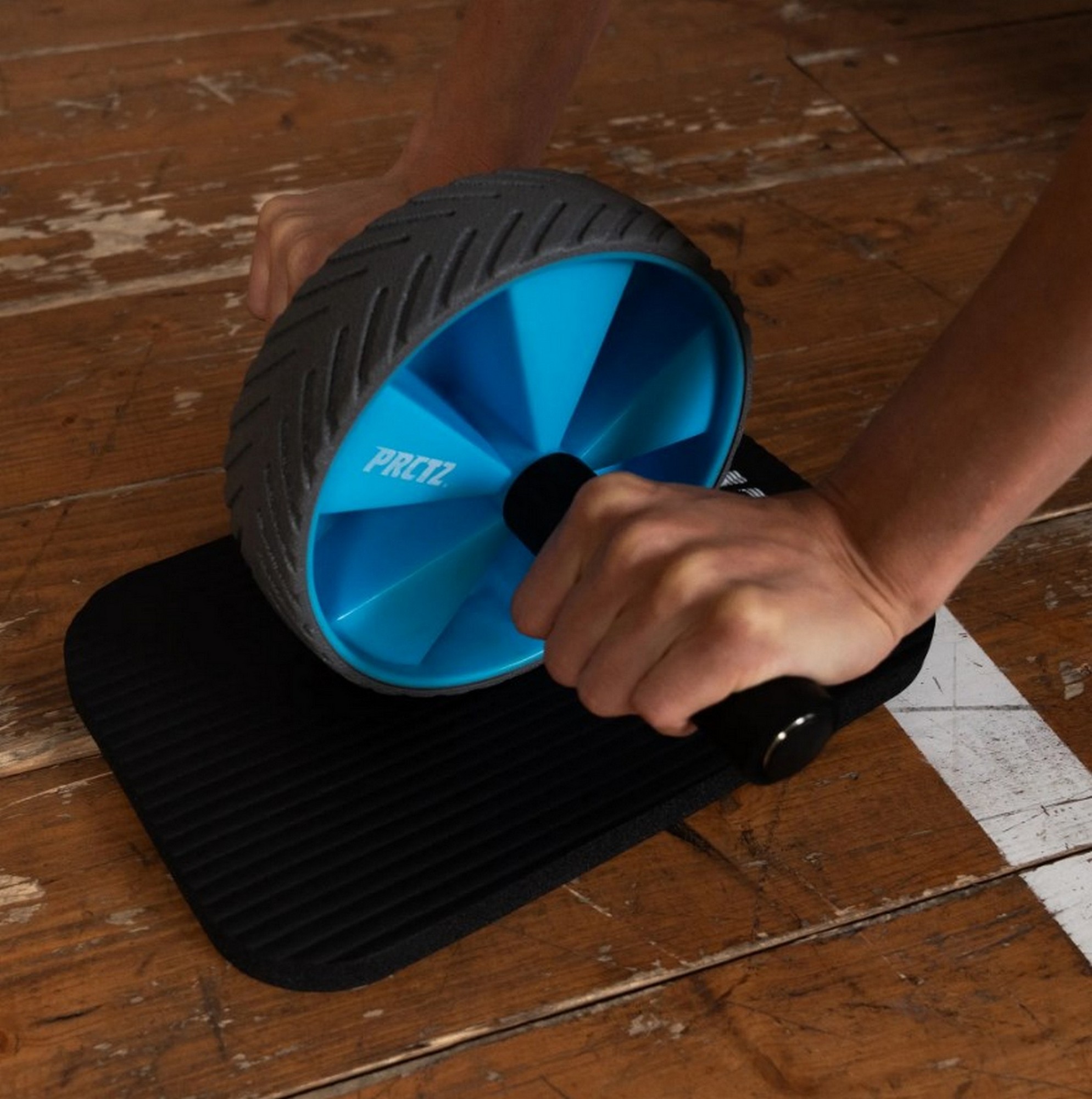 Ролик для пресса PRCTZ Deluxe AB Wheel PF1030