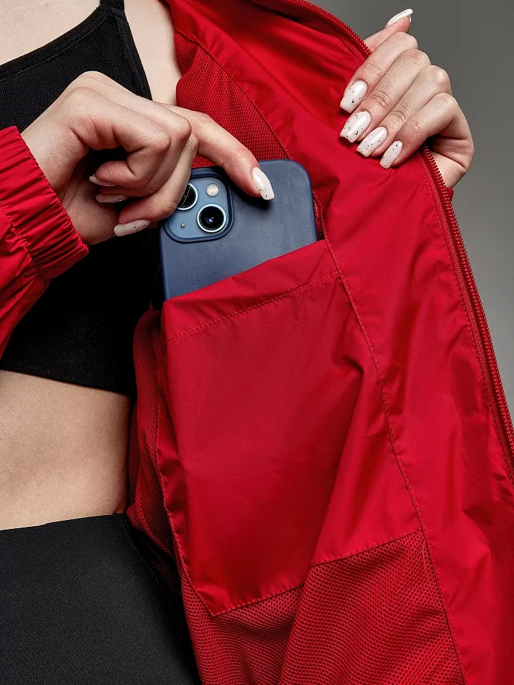 Ветровка Kelme Raincoat 3801241-600 Red
