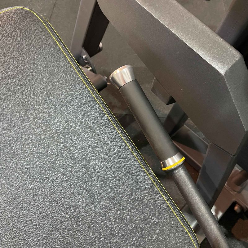 Разгибание ног сидя DHZ A2002, стек 100 кг | Premium Fitness