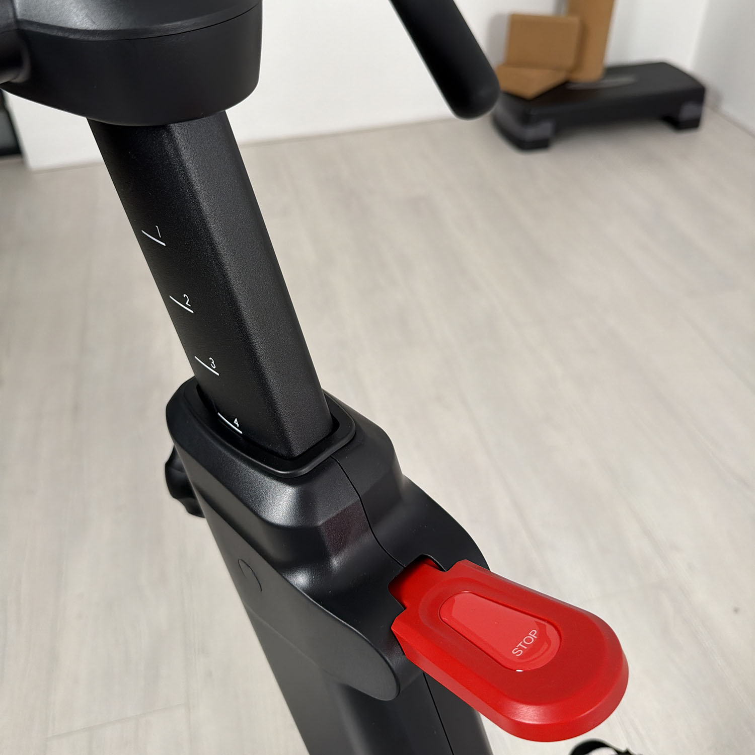 Велотренажер Спин-байк UnixFit Smart Light 700 SBSL700