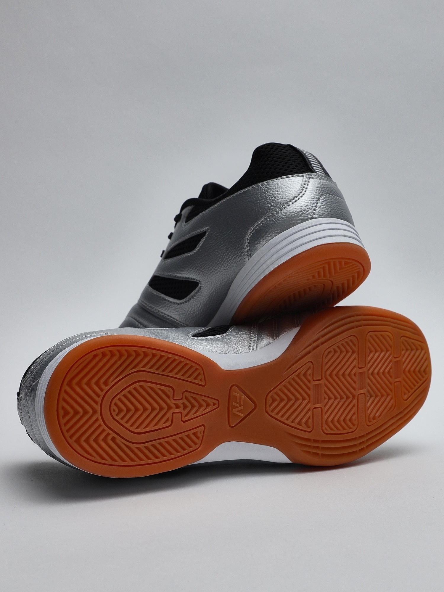 Футзалки FN Shadow (IN) FN5051001-200 Grey\Black