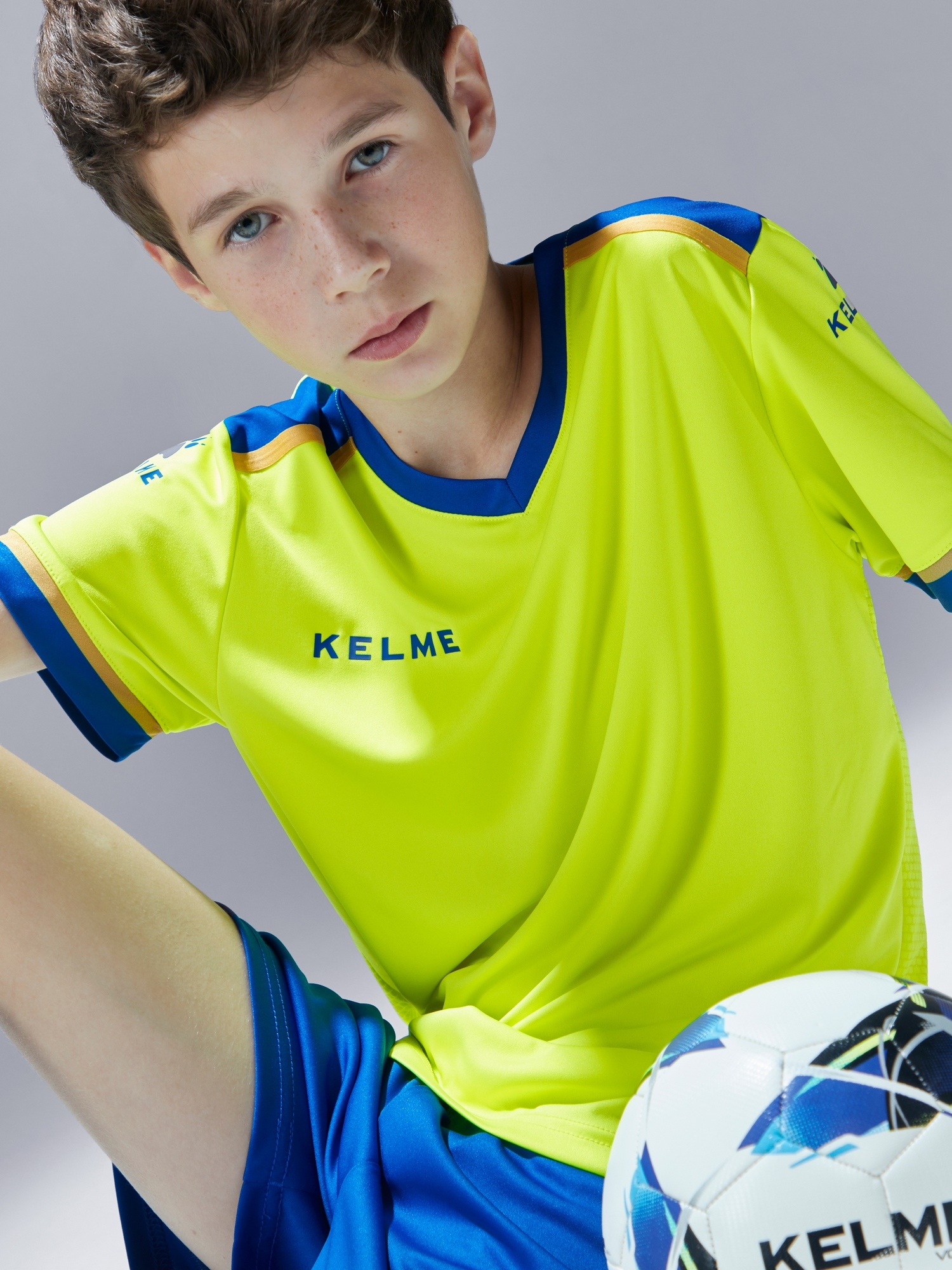 Детская футбольная форма Kelme Football Suit 8351ZB3158-918 Yellow\Blue