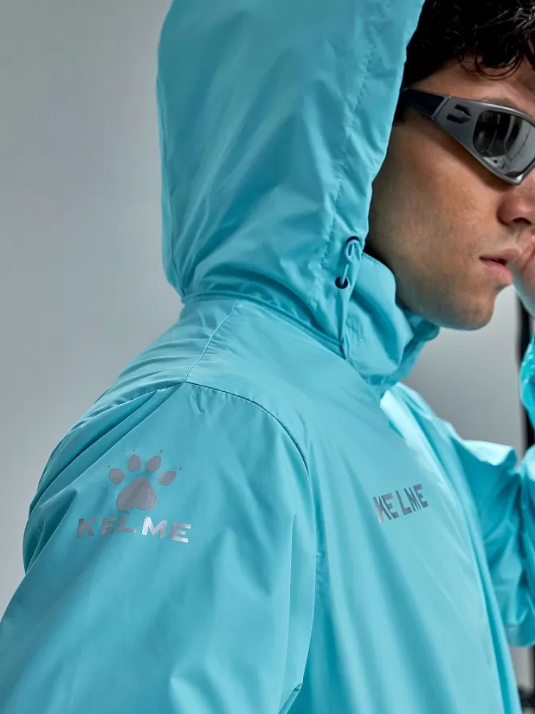Ветровка Kelme Raincoat 3801241-405 Light Blue