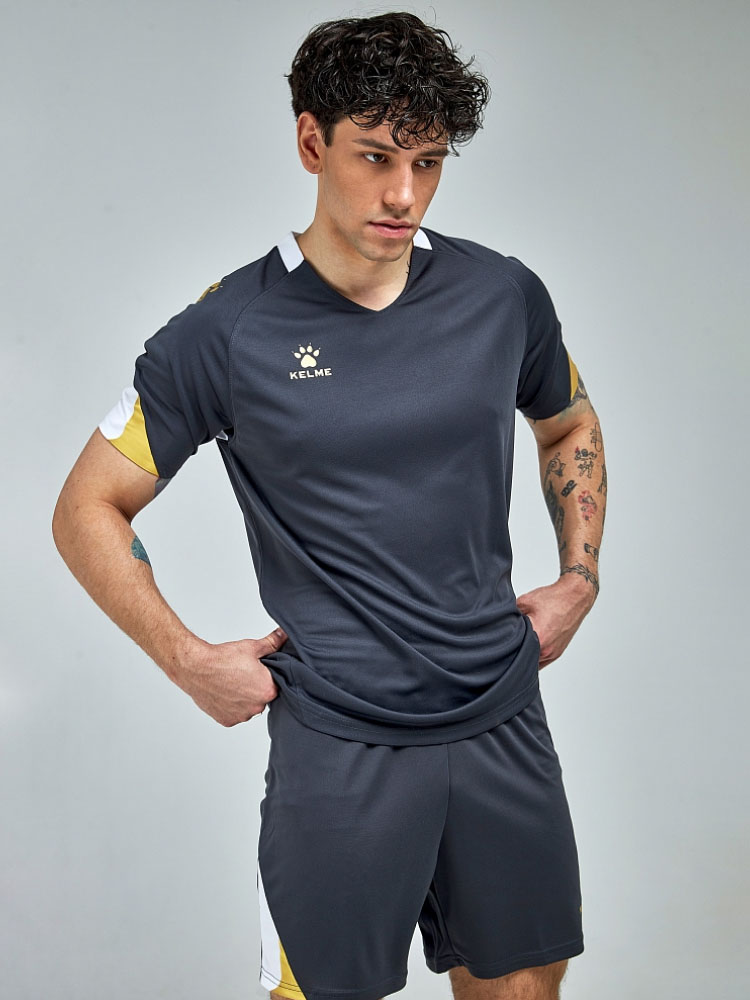 Футбольная форма Kelme Short-Sleeved Football Suit 8151ZB1004-240 Dark Grey