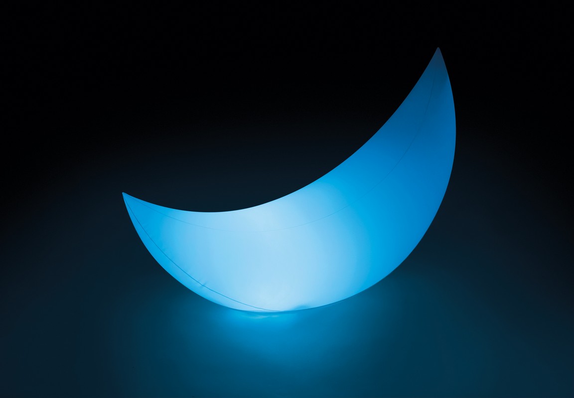 Светодиодная лампа Полумесяц с Led подсветкой 135х43х89 см Intex 68693 с аккум. и зарядкой от USB